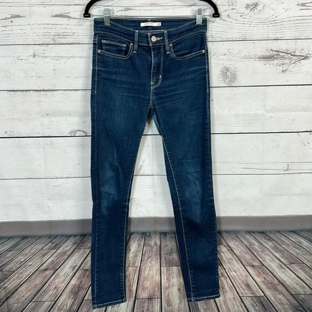 Levis Jeans Womens 27 Blue Skinny Dark Wash Slimming Stretch Casual Minimalist